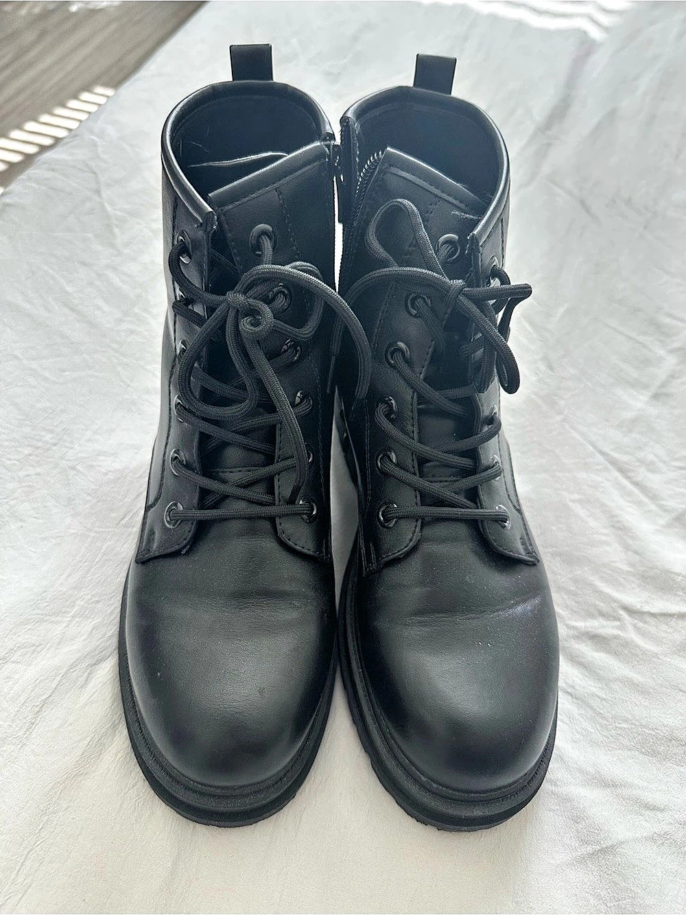 Combat Boots Black US 9 Like New